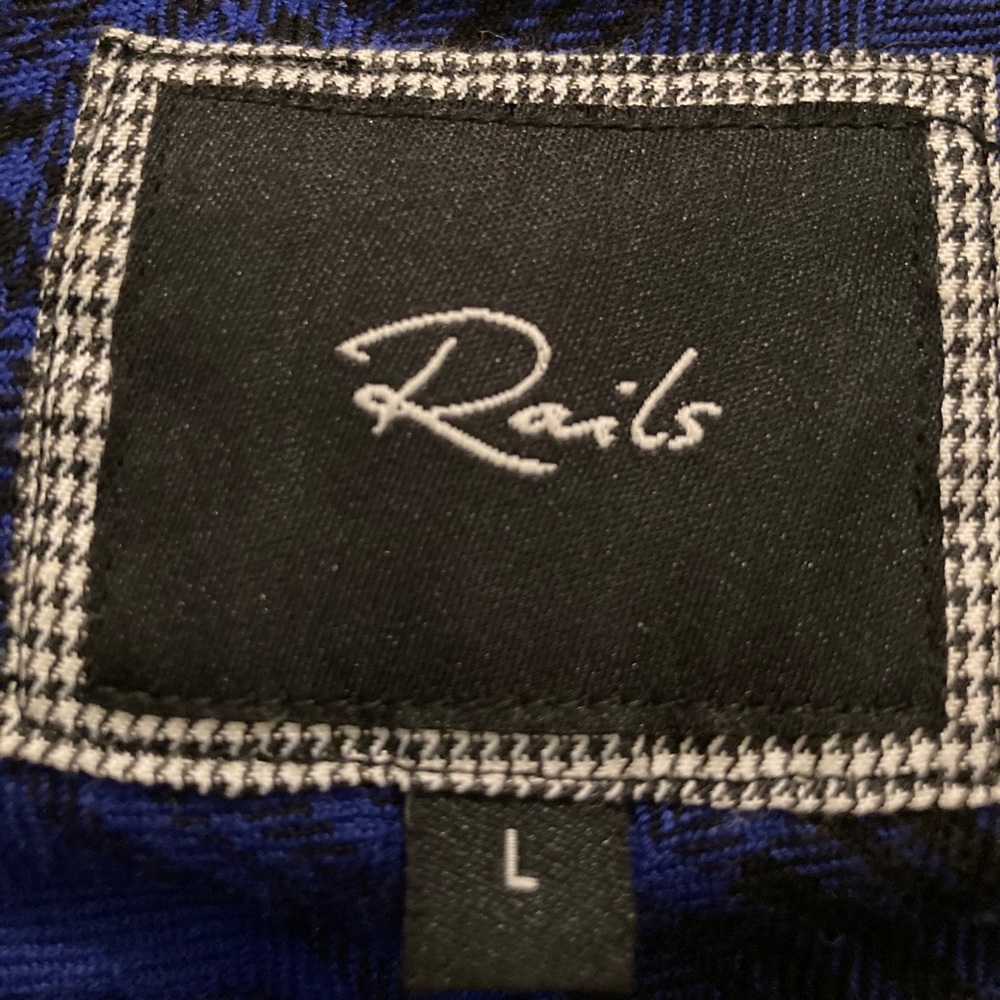 SOLD Rails Hunter Plaid Shirt - Picture 4 of 4